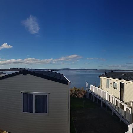 Cozy And Relaxing With Stunning Sea Views Appartement Lytchett Minster Buitenkant foto